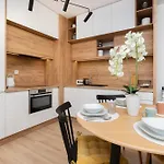 Lejlighed Nowa Letnica With Sauna & Gym & Kids Play In By Renters