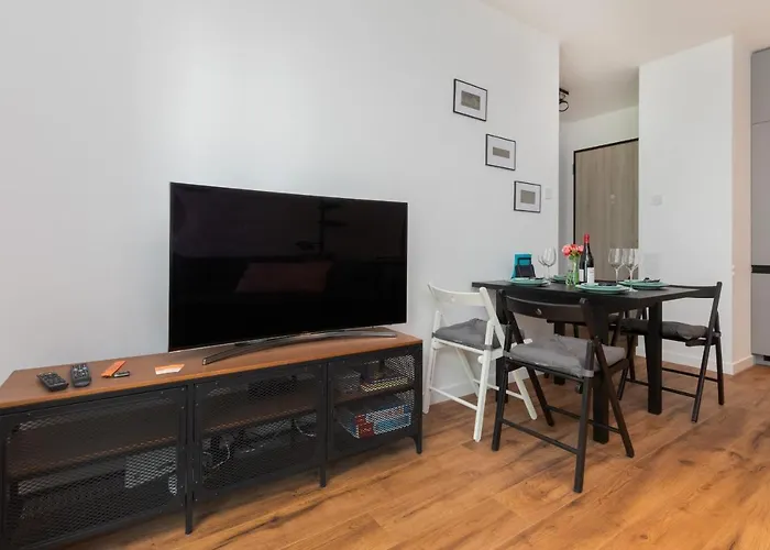 公寓 Nowa Letnica With Sauna & Gym & Kids Play In By Renters *