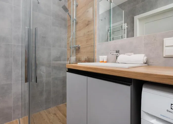 公寓 Nowa Letnica With Sauna & Gym & Kids Play In By Renters