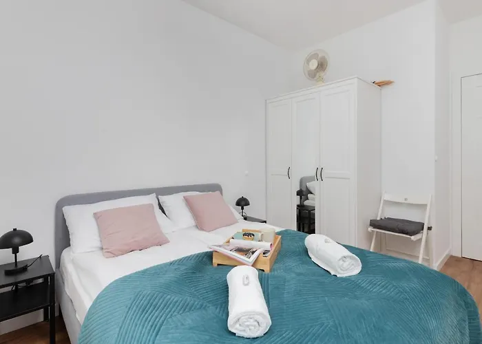 Nowa Letnica With Sauna & Gym & Kids Play In By Renters 格但斯克
