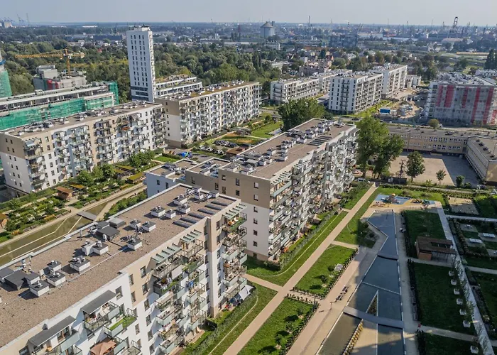 Nowa Letnica With Sauna & Gym & Kids Play In By Renters 格但斯克