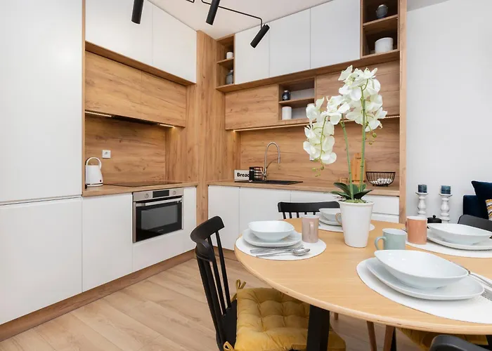 公寓 Nowa Letnica With Sauna & Gym & Kids Play In By Renters