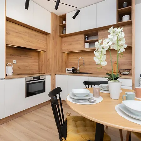 Appartement Nowa Letnica With Sauna & Gym & Kids Play In By Renters